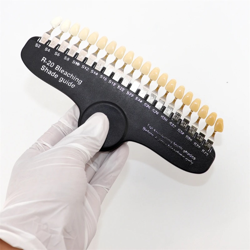 แผ่นเปรียบเทียบสีฟัน 3 มิติ 20 - Teeth Whitening Shade Guide บทวิจารณ์และราคา